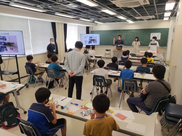 田辺市少年少女発明クラブ 第2回講座「ユカイな生きものロボットの製作」